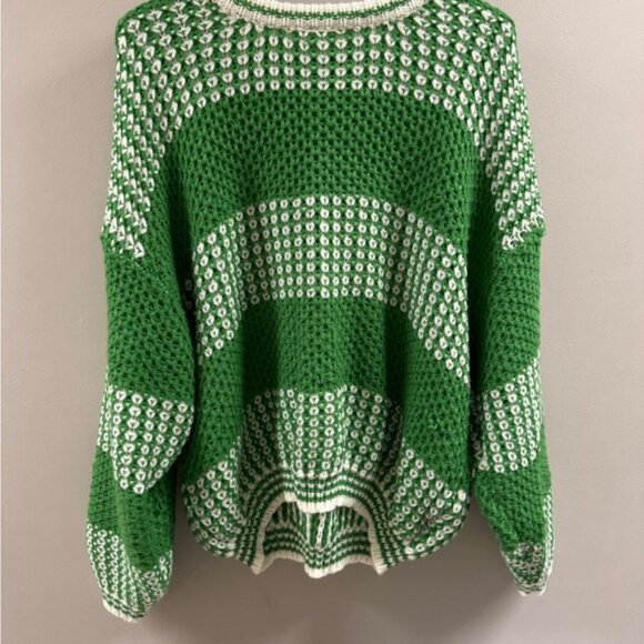 SHEIN Green and White Patterned Sweater - Picture 2 of 3
